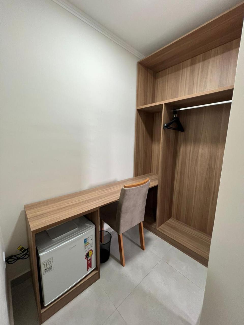 Hotel Internacional גווארולוס מראה חיצוני תמונה