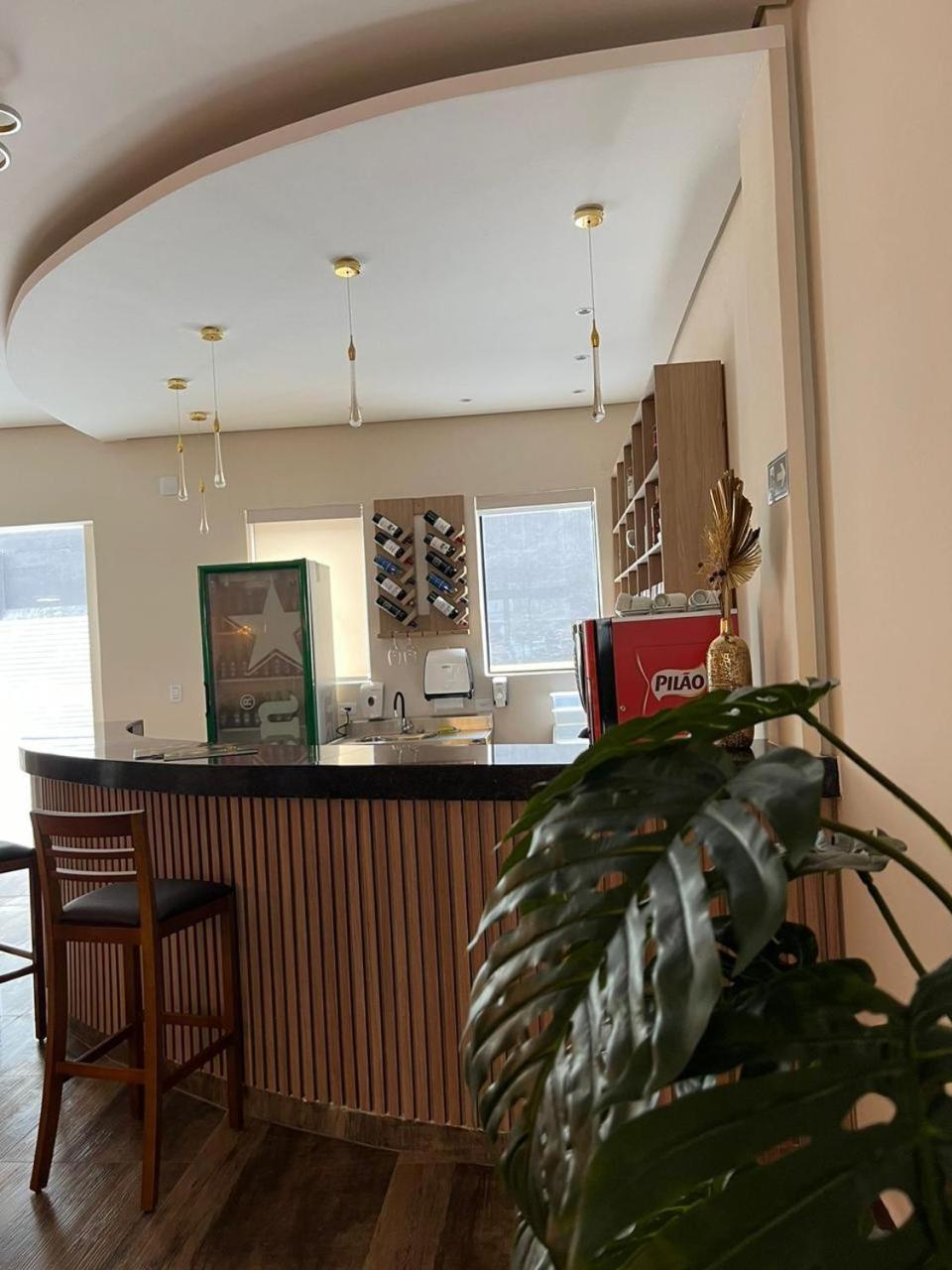 Hotel Internacional גווארולוס מראה חיצוני תמונה